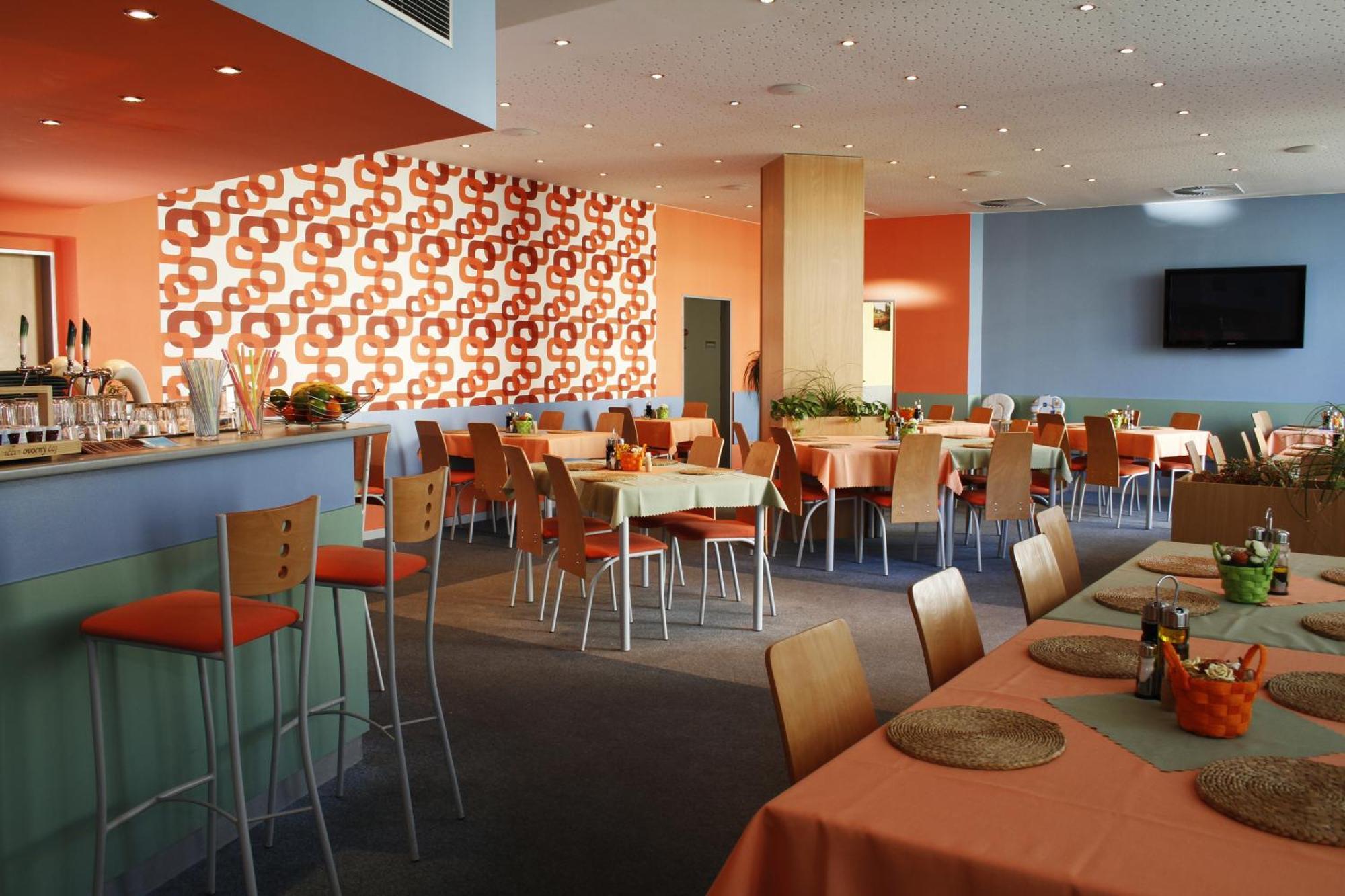 Sport Hotel Ticha Orlice Usti nad Orlici Ngoại thất bức ảnh